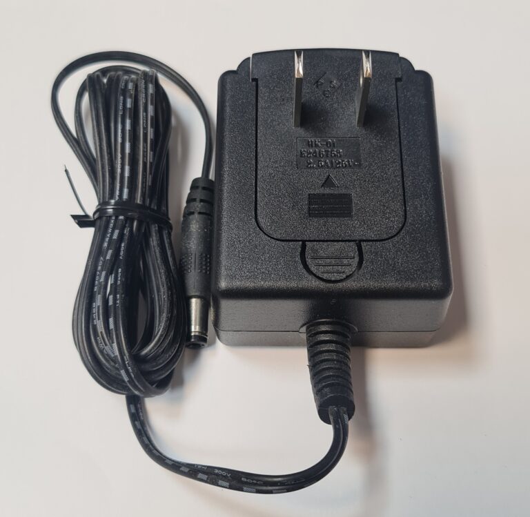 آداپتور 12 ولت 1 آمپر