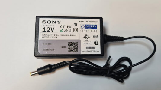 آداپتور 12 ولت 1 آمپر فیش سوزنی مانیتوری